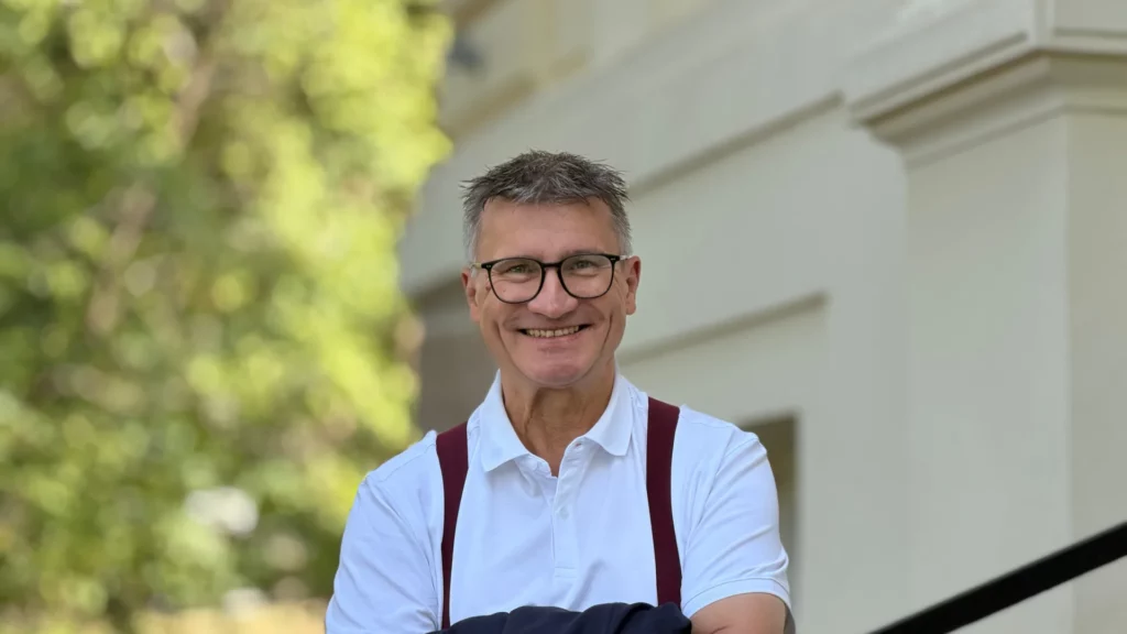 Michael Fridrich – Trainer Mitarbeiterentwicklung Michael Fridrich, Trainer für Mitarbeiterentwicklung
